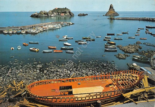 Cartolina Aci Trezza nave spiaggia barche Isola Lachea e Faraglione …