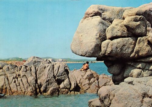 Cartolina Aglientu Vignola e Lu Chischinaggiu scogliere granitiche (Sassari)