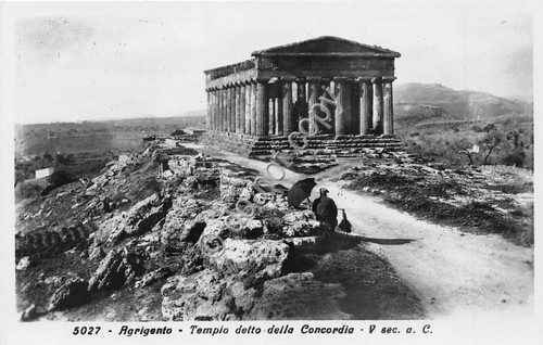 Cartolina Agrigento Tempio della Concordia animata 1937