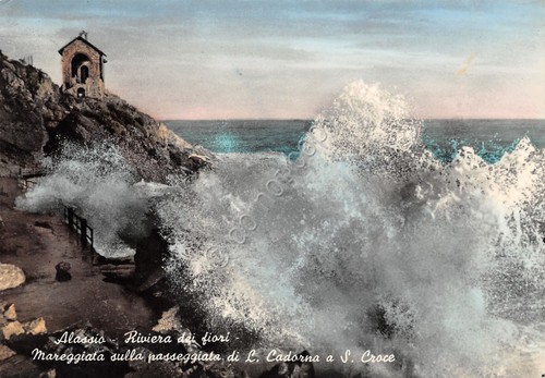 Cartolina Alassio mareggiata su passeggiata Cadorna a S. Croce colorata …
