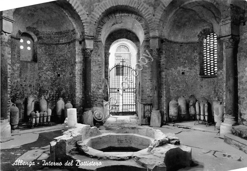 Cartolina Albenga Interno del Battistero anni '50 (Savona)