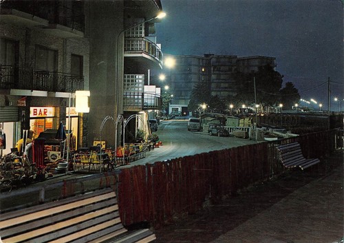 Cartolina Albenga Lungomare Notturno 1973
