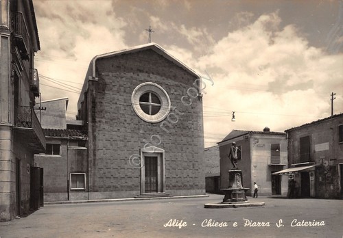 Cartolina Alife Piazza Santa Caterina animata anni '50