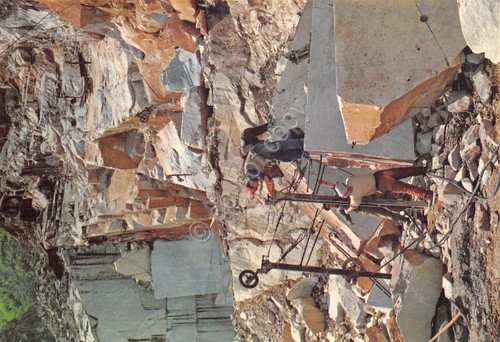 Cartolina Alpi Apuane cave di marmo operai al lavoro 1967