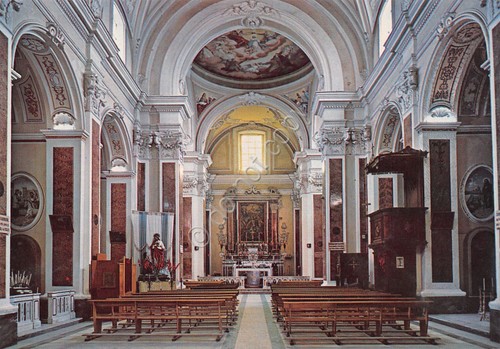 Cartolina Amorosi Chiesa S. Michele Arcangelo interno anni '80