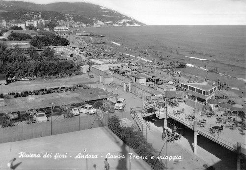 Cartolina Andora campo da tennis e spiaggia 1966