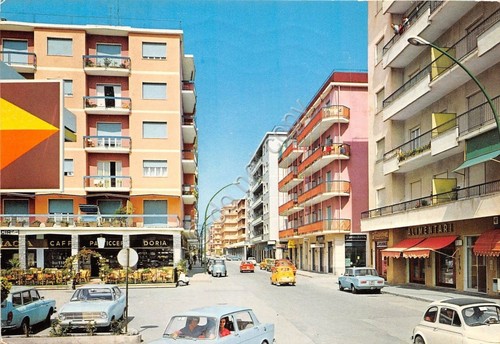Cartolina Andora Via Doria Pasticceria Doria 1980 (Savona)