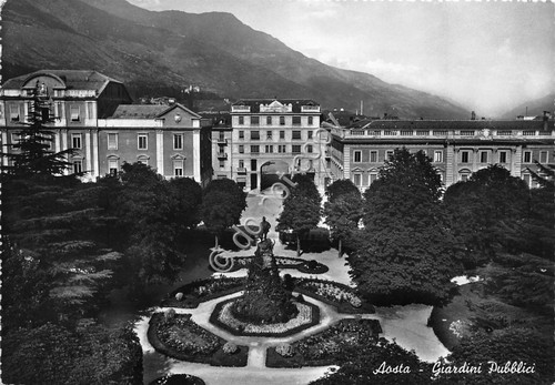 Cartolina Aosta Giardini Pubblici 1956