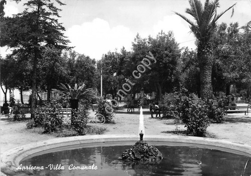 Cartolina Apricena Villa Comunale anni '60