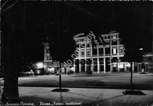Cartolina Apuania Carrara Piazza Farini Notturno 1941 (Massa)
