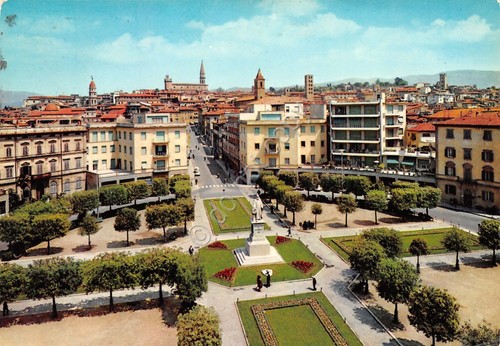 Cartolina Arezzo Piazza Monaco dall'alto