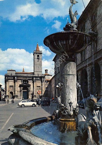 Cartolina Ascoli Piceno Piazza Arringo anni '70