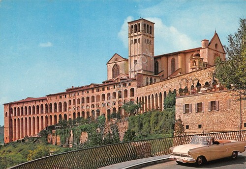 Cartolina Assisi Sacro Convento Auto d'epoca decapottabile 1988