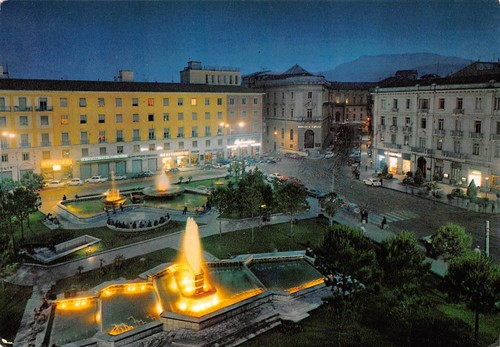 Cartolina Avellino Piazza Libertà Notturno 1967