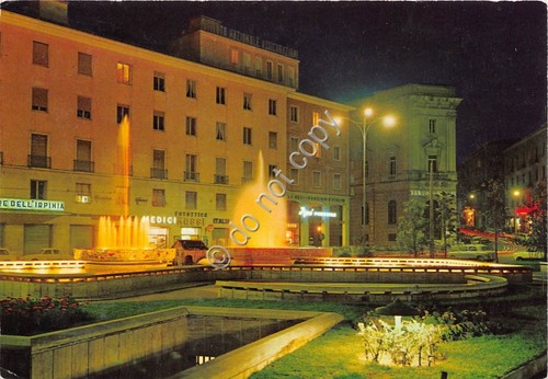 Cartolina Avellino Piazza Libertà Notturno