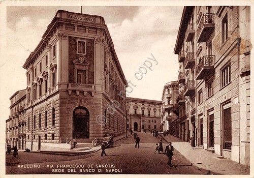 Cartolina Avellino Via De Sanctis Banco di Napoli animata 1942