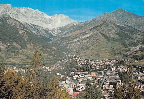 Cartolina Bardonecchia panorama paese catena Re Magi timbro Bardonecchia 1994