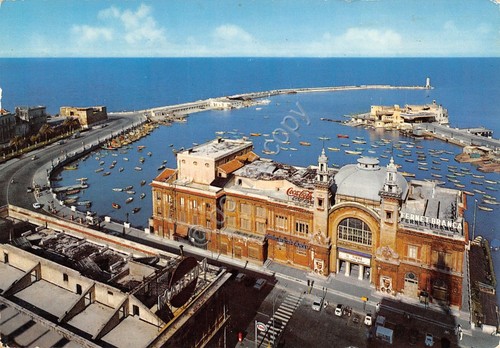 Cartolina Bari Cinema Teatro Morgherita e porticciolo