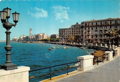 Cartolina Bari Lungomare Sauro