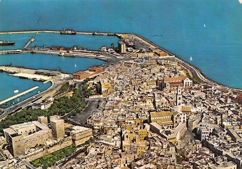 Cartolina Bari Panorama aereo 1978