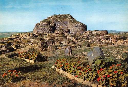 Cartolina Barumini Nuraghe su Nuraxi anni '60
