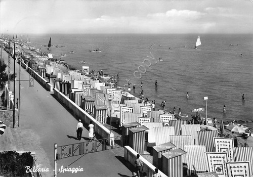Cartolina Bellaria Spiaggia Dancing lungomare 1957