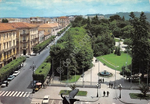 Cartolina Benevento Viale degli Atlantici Villa Comunale Segnata