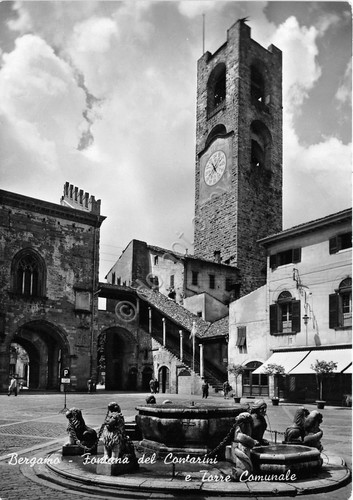 Cartolina Bergamo Fontana del Contarini Bromofoto