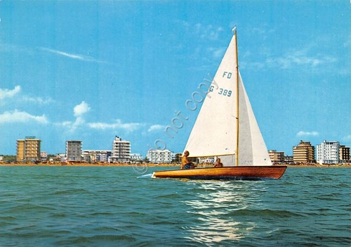 Cartolina Bibione Lido panorama dal mare barca a vela (Venezia)