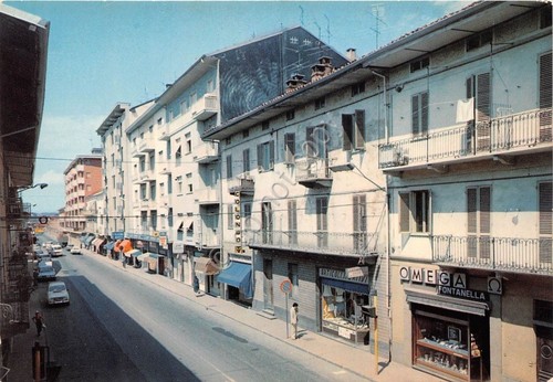 Cartolina Biella Chiavazza Via Mazzini Omega 1983