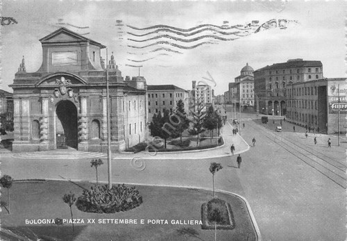 Cartolina Bologna Piazza XX Settembre e Porta Galliera 1955