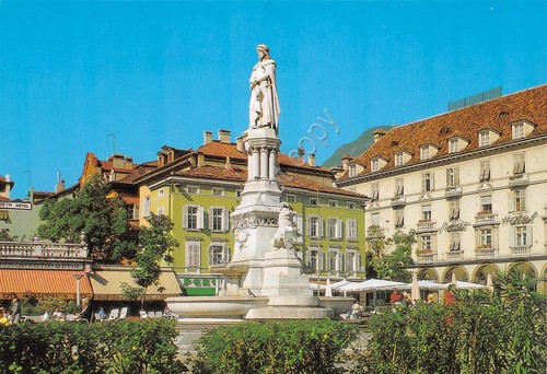 Cartolina Bolzano Bozen Monumento a Walther case Hotel