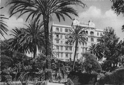 Cartolina Bordighera Hotel Royal 1958 (Imperia)