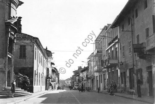 Cartolina Borgo D'Ale Corso Matteotti anni '60 (Vercelli)