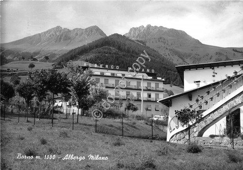 Cartolina Borno Albergo Milano 1964 (Brescia)