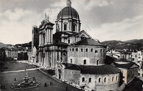 Cartolina Brescia Duomo animata 1950