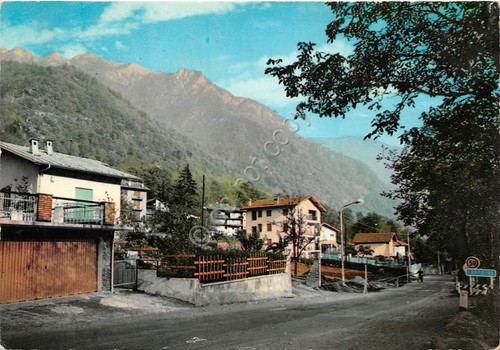 Cartolina Cantoira Frazione Bergognesco panorama parziale 1972 grinze