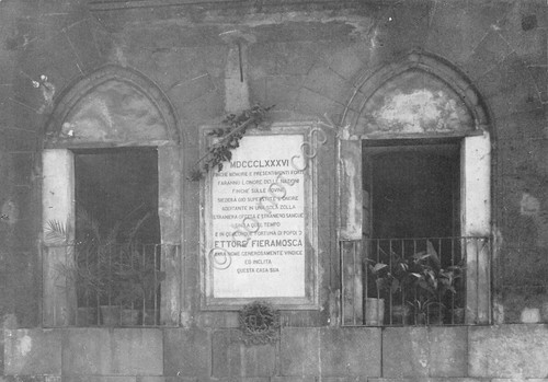 Cartolina Capua Casa Ettore Fieramosca anni '70