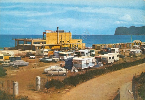 Cartolina Carini Lido Azzurro roulotte auto costruzioni Anni '70