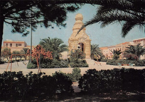 Cartolina Carloforte Isola di S. Pietro Piazza Pegli e Monumento …