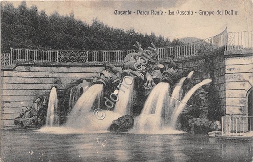 Cartolina Caserta Parco Reale Cascata Gruppo dei delfini 1916