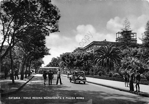 Cartolina Catania Viale Regina Margherita e Piazza Roma Animata auto …