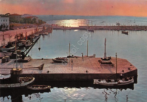 Cartolina Cattolica crepuscolo sul mare 1966 barche porto (Rimini)