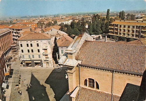 Cartolina Cavezzo Piazza Don Zucchi
