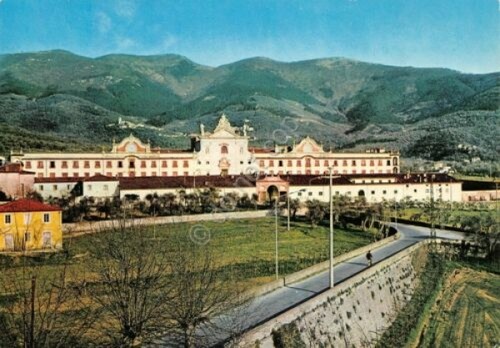 Cartolina Certosa di Calci Pisa veduta generale
