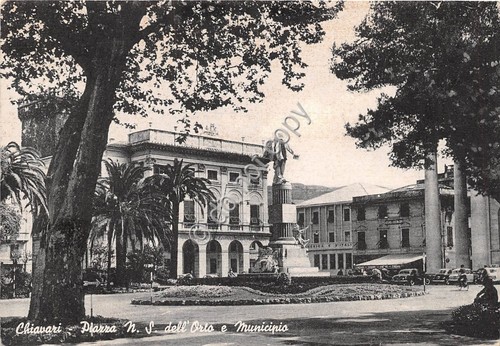 Cartolina Chiavari Piazza N.S. dell'Orto Municipio