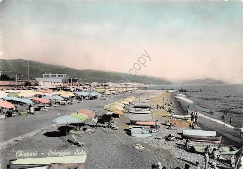 Cartolina Chiavari Spiaggia Lido animata 1953