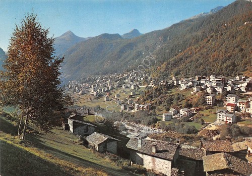 Cartolina Chiesa in Valmalenco Panorama parziale 1975 (Sondrio)