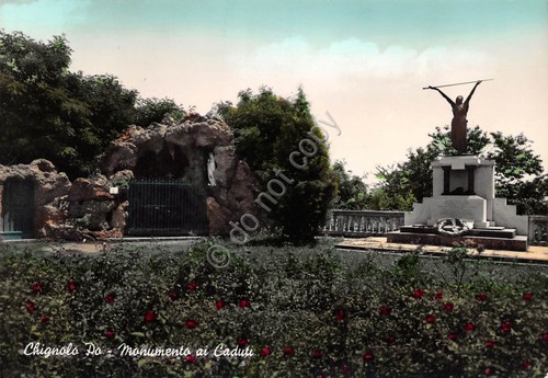 Cartolina Chignolo Po Monumento ai Caduti 1967