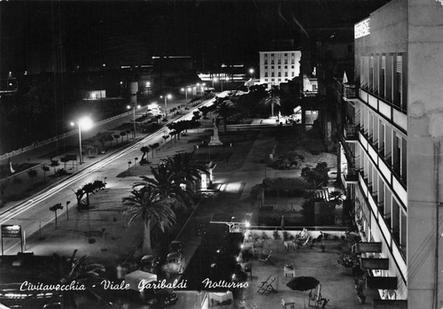 Cartolina Civitavecchia Viale Garibaldi Notturno 1956